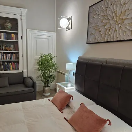 Centro Storico With Terrace 4*