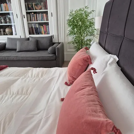 ベッド・アンド・ブレックファスト Centro Storico With Terrace 4*